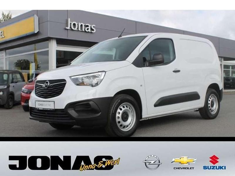 Neu Opel Combo-e Life 100 kW (136 PS) 2025 Kaolin weiß Limousine