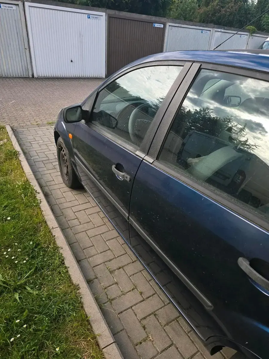 Gebraucht Ford Fiesta 60 PS (44 kW) 2005 Blau Kleinwagen