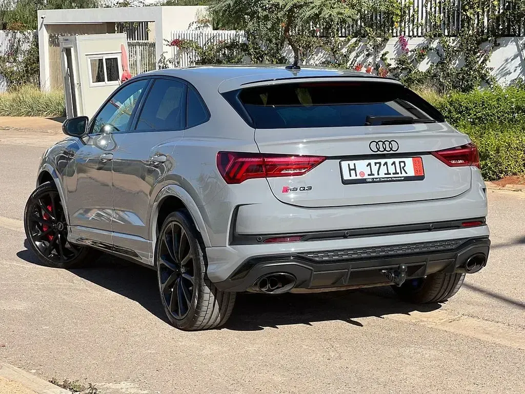 Gebraucht Audi RS Q3 Sportback Sport 400 PS (294 kW) 2023 Grau SUV