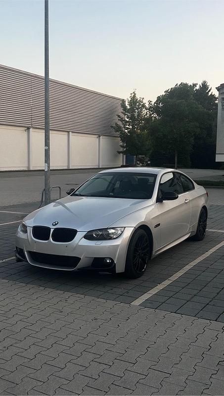 Silber Gebraucht 2007 BMW 320 M Sport Coupé | 5.000 € (Guter Preis) - Bild 1/4