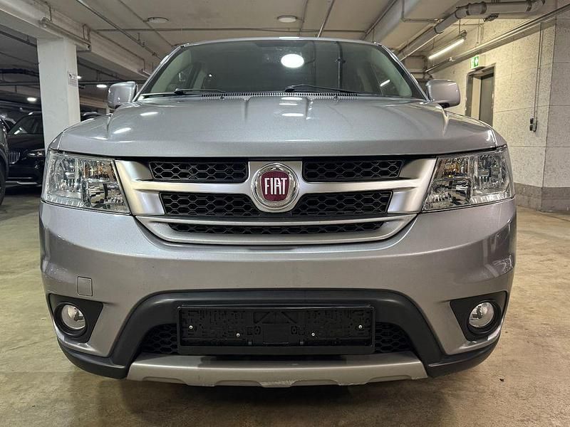 Gebraucht Fiat Freemont 170 PS (125 kW) 2016 Grau SUV