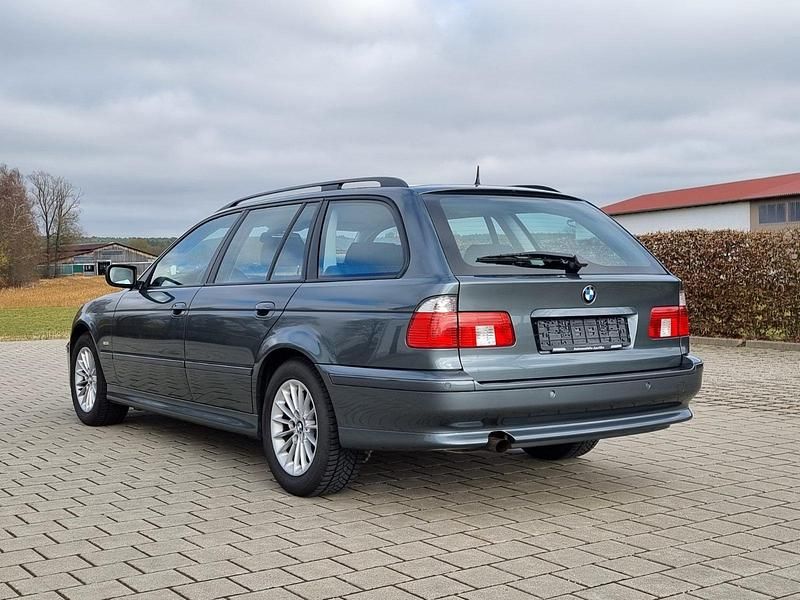 Gebraucht BMW 520 Shadowline 170 PS (125 kW) 2003 Grau Kombi