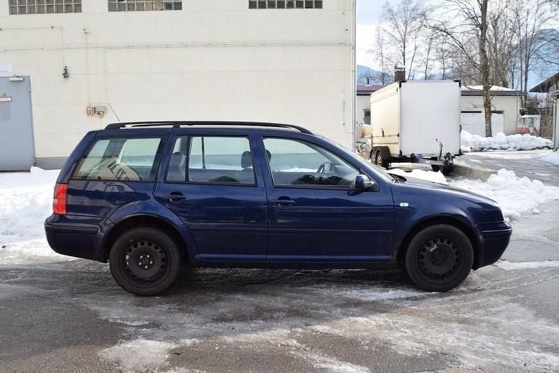 Gebraucht VW Golf IV Pacific 105 PS (77 kW) 2004 Blau Kombi