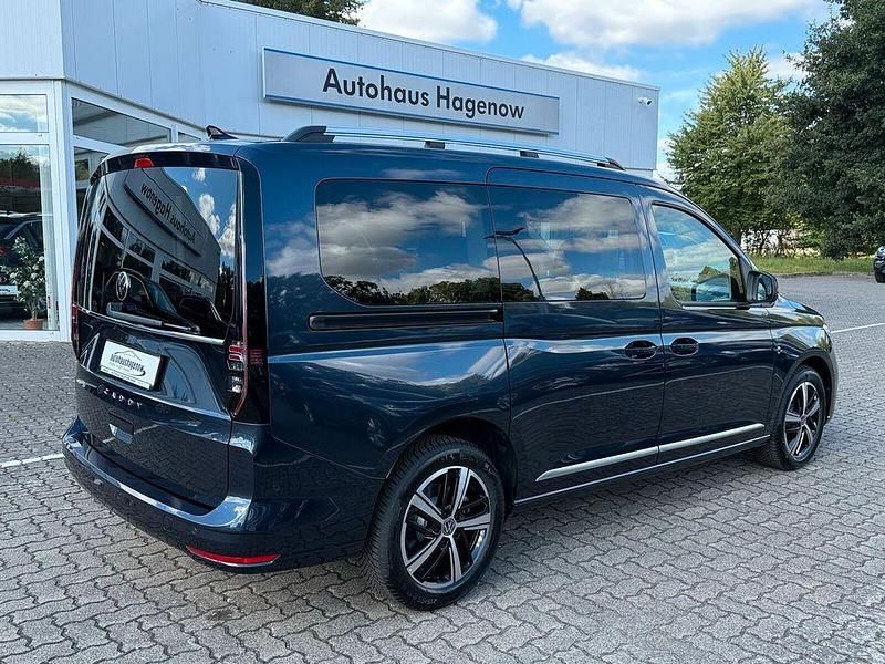 Neu VW Caddy Maxi Style 116 PS (85 kW) 2025 Blau Van / Kleinbus