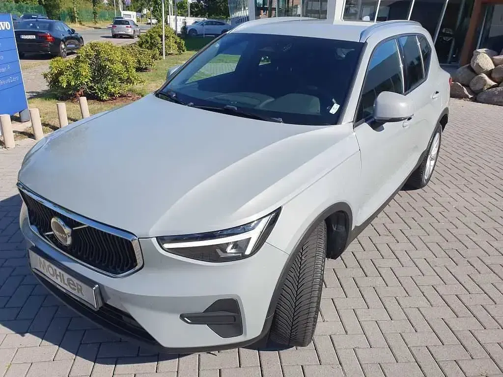 Gebraucht Volvo XC40 120 PS (88 kW) 2023 SUV