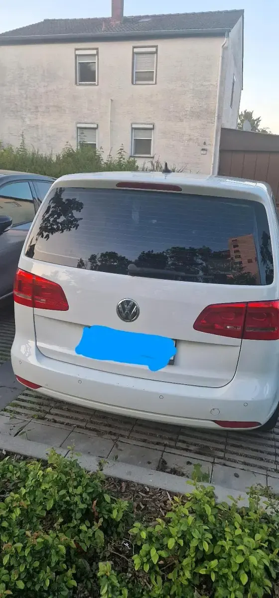 Gebraucht VW Touran 2014 Weiß Van / Kleinbus