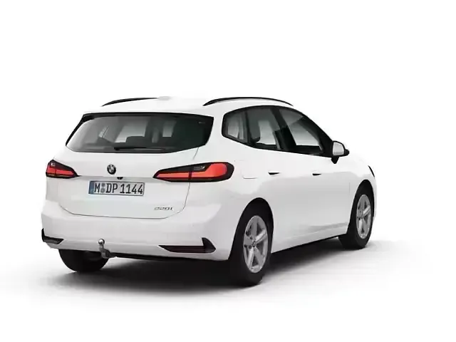 Gebraucht BMW 220 Active Tourer 170 PS (125 kW) 2025 Weiß Van / Kleinbus