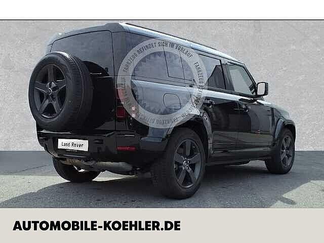 Gebraucht Land Rover Defender SE Dynamic 304 PS (223 kW) 2024 Santorini black SUV
