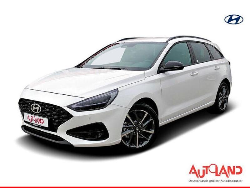 Weiß Neu 2025 Hyundai i30 Kombi | 25.890 € (Fairer Preis) - Bild 1/4