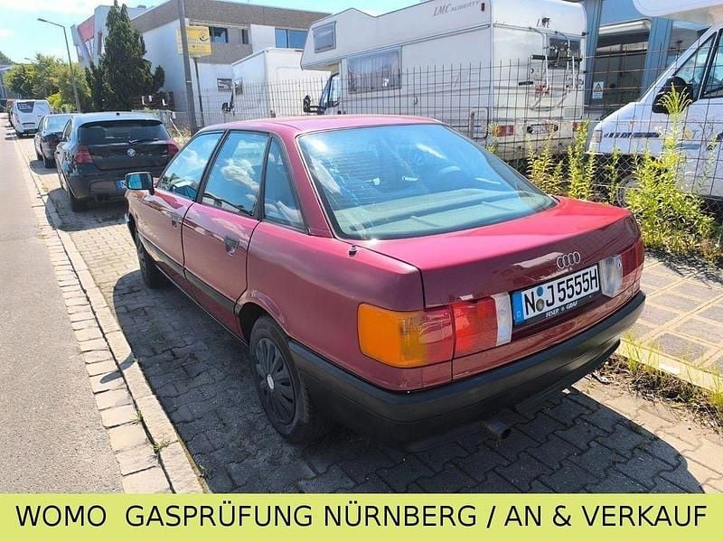 Second-hand Audi 80 75 CP (55 kW) 1987 Roșu Berlinǎ