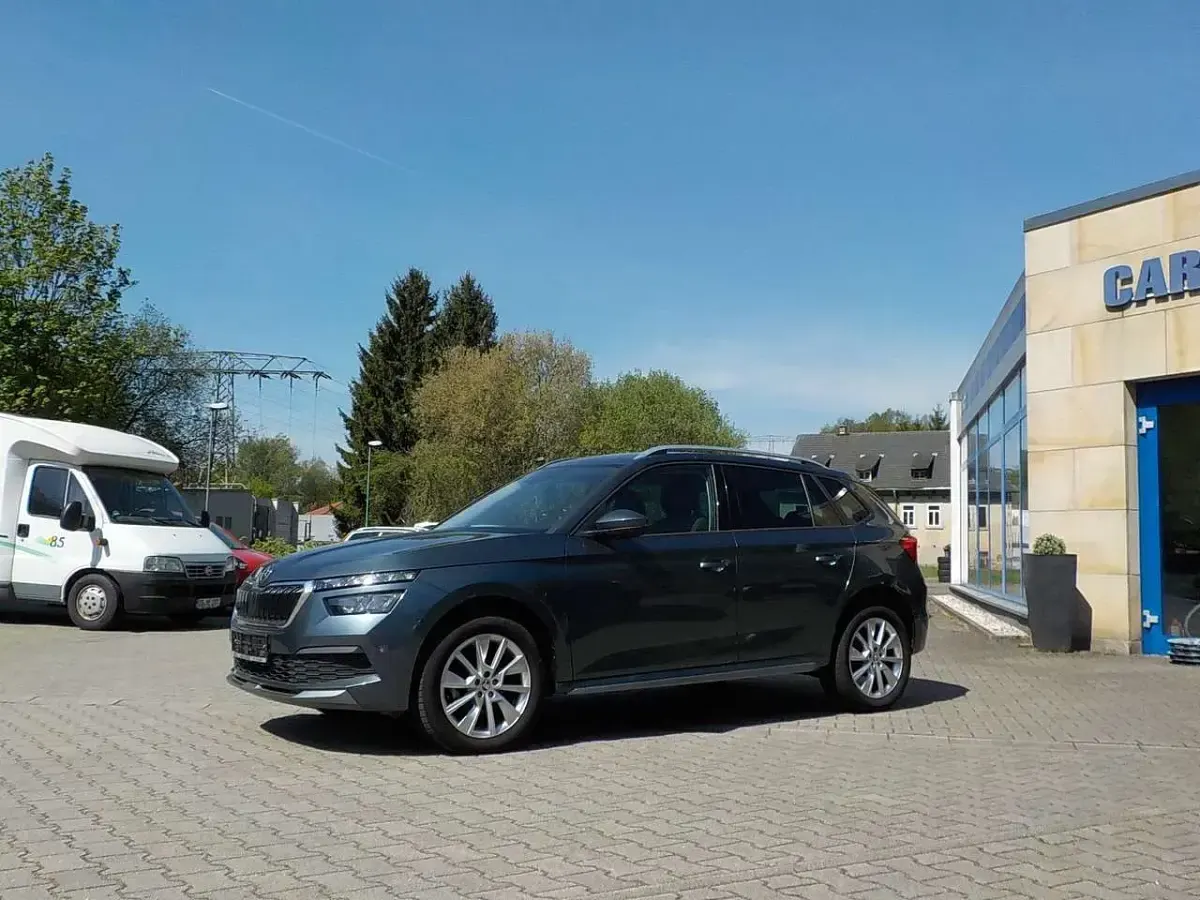 Gebraucht Skoda Kamiq Style 116 PS (85 kW) 2019 Grau SUV