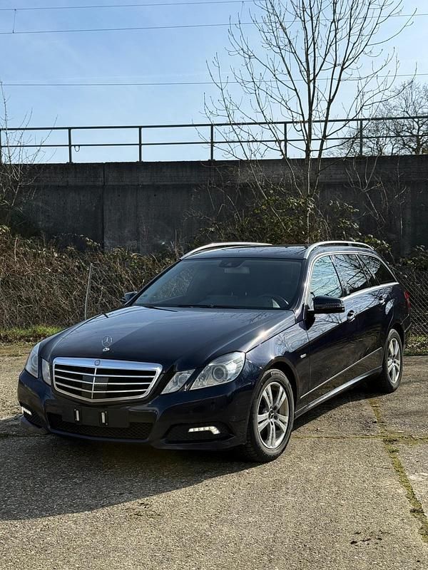Occasion Mercedes E350 231 ch (169 kW) 2010 Violet Break