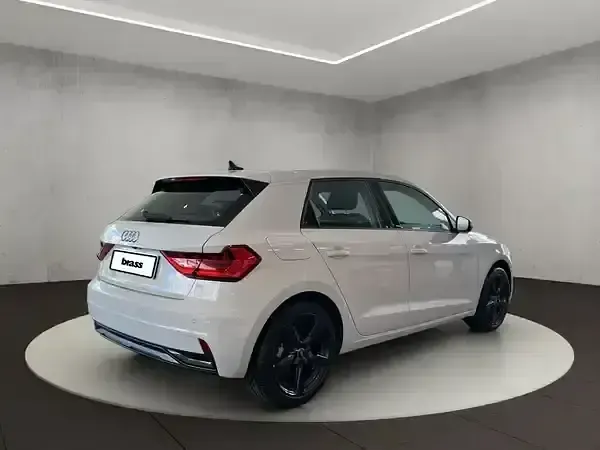Neu Audi A1 Sportback Ambiente 116 PS (85 kW) 2026 Gletscherweiß metallic Kleinwagen