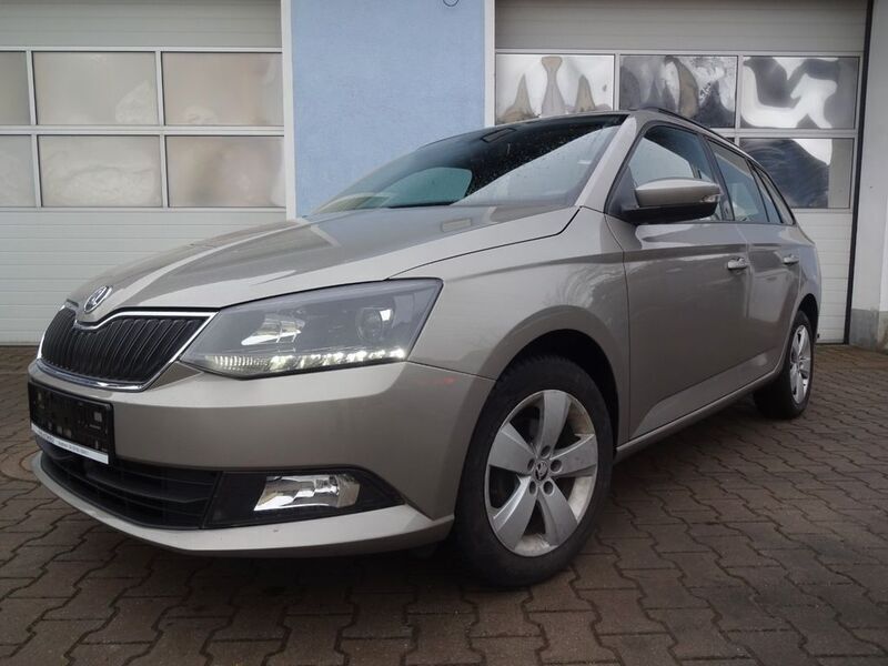 Beige Gebraucht 2015 Skoda Fabia Style Kombi | 10.200 € (Fairer Preis) - Bild 1/4