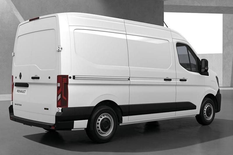 Uusi Renault Master 105 kW (143 HP) 2026 Tila-auto