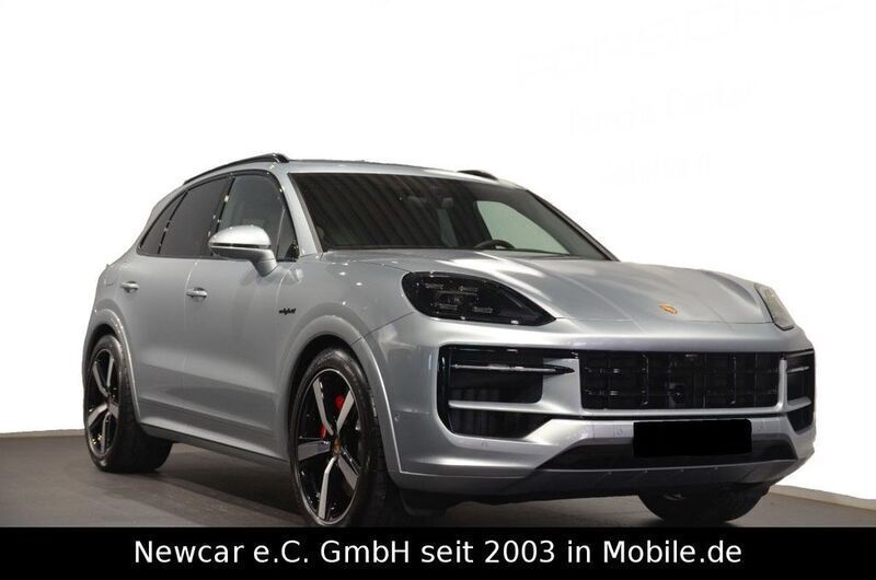 Silber Neu 2025 Porsche Cayenne S E-Hybrid SUV | 141.600 € - Bild 1/4
