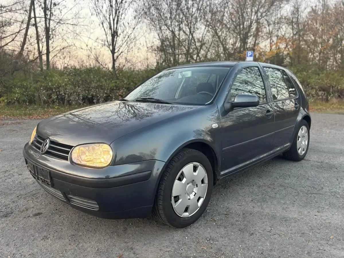 Gebraucht VW Golf IV 75 PS (55 kW) 2000 Grau Kleinwagen