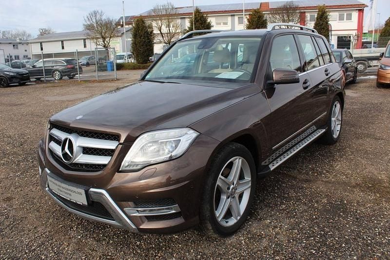 Gebraucht Mercedes GLK250 AMG 204 PS (150 kW) 2013 Braun SUV