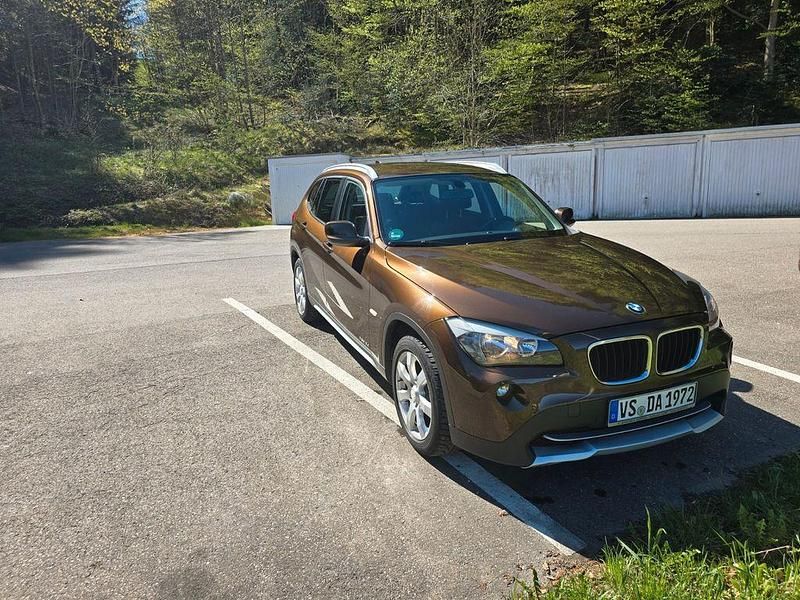 Używany BMW X1 143 KM (105 kW) 2011 Brązowy SUV