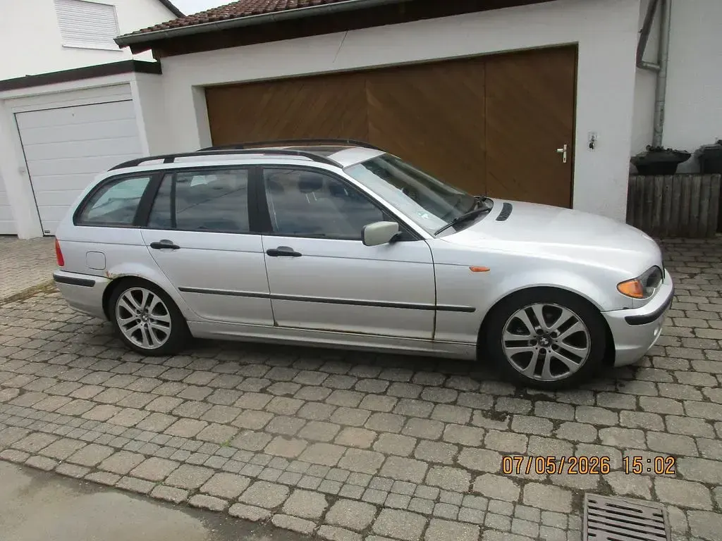 Gebraucht BMW 318 Sport Line 143 PS (105 kW) 2003 Silber Kombi