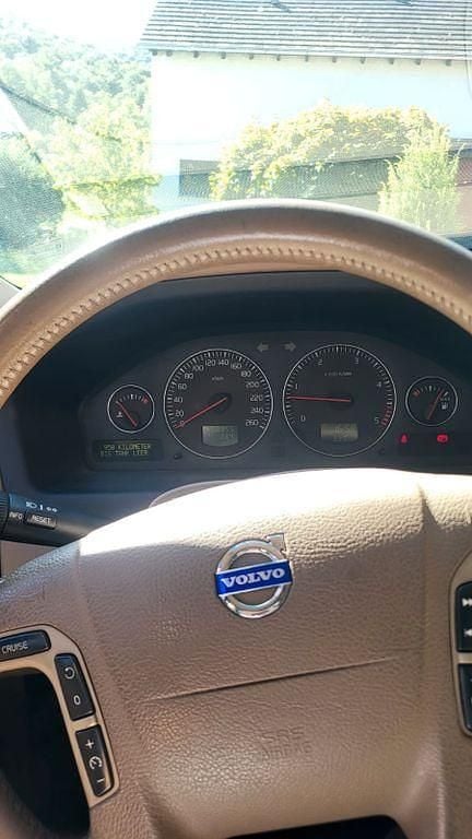 Gebraucht Volvo V70 163 PS (119 kW) 2005 Schwarz Kombi