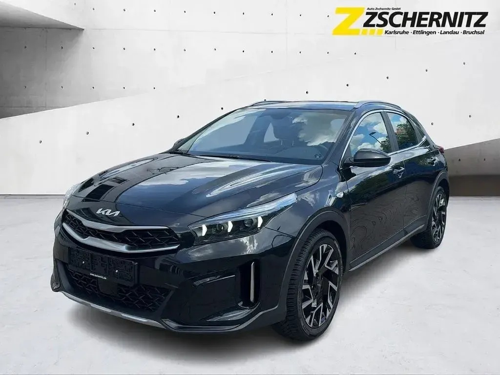 Gebraucht Kia XCeed Vision 140 PS (102 kW) 2025 (1k) zilinaschwarz met. SUV