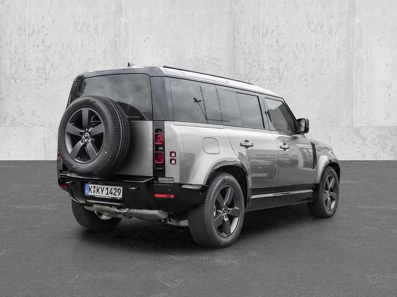Gebraucht Land Rover Defender HSE Dynamic 252 PS (185 kW) 2024 Silber SUV