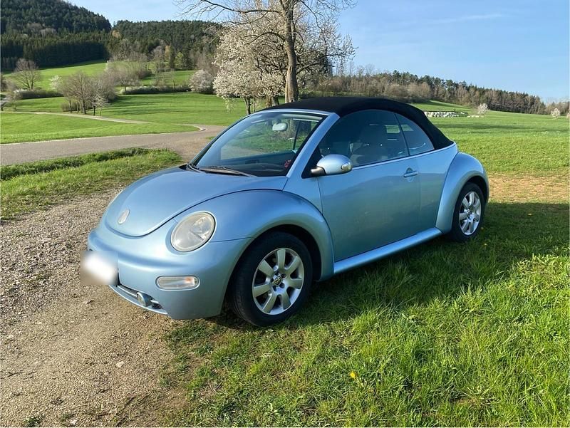 Gebraucht VW New Beetle 100 PS (73 kW) 2004 Blau Kleinwagen