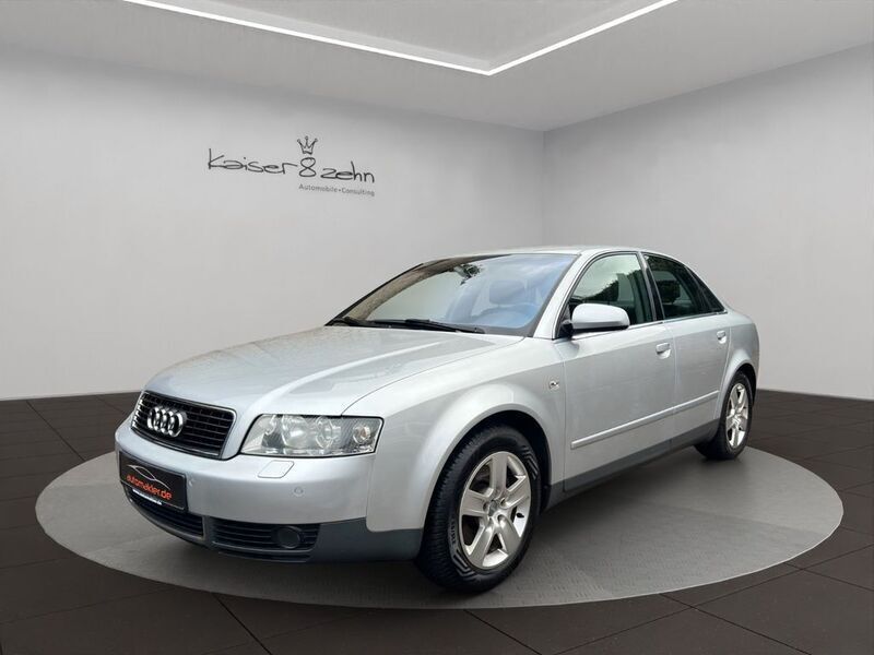 Silber Gebraucht 2003 Audi A4 Limousine | 2.222 € (Guter Preis) - Bild 1/4