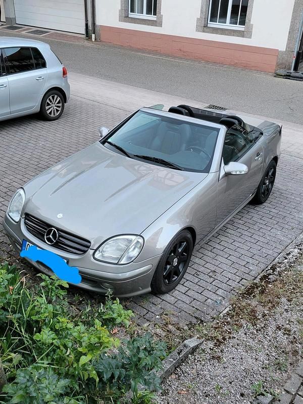 Andere farben Gebraucht 2003 Mercedes SLK200 Cabrio | 5.900 € (Teuer) - Bild 1/4