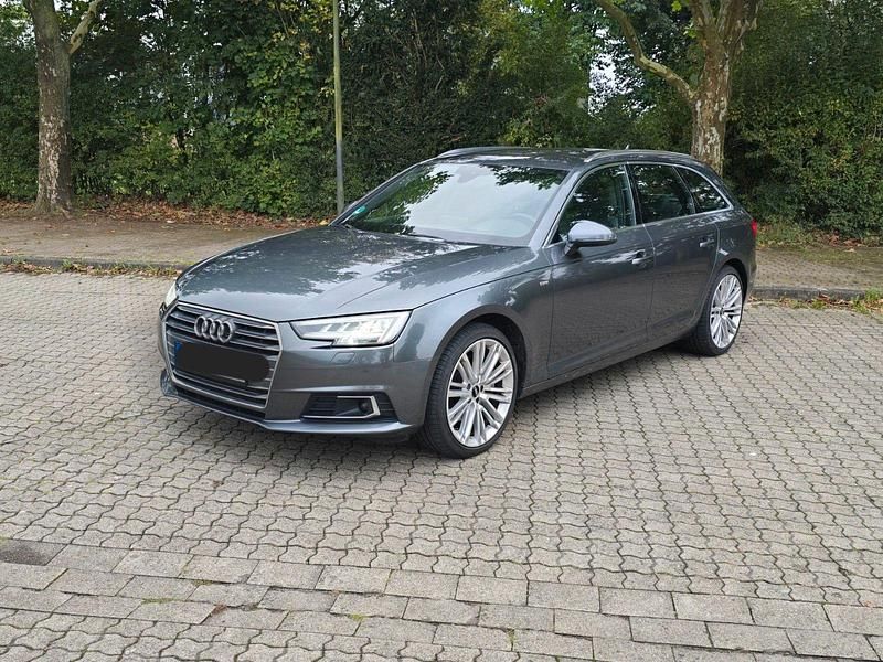 Grau Gebraucht 2016 Audi A4 Ambiente Kombi | 17.600 € (Fairer Preis) - Bild 1/4