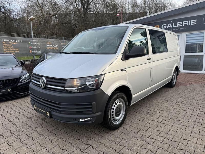 Gebraucht VW Transporter 150 PS (110 kW) 2016 Silber Van