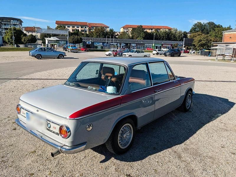 Gebraucht BMW 1600 105 PS (77 kW) 1967 Grau Limousine