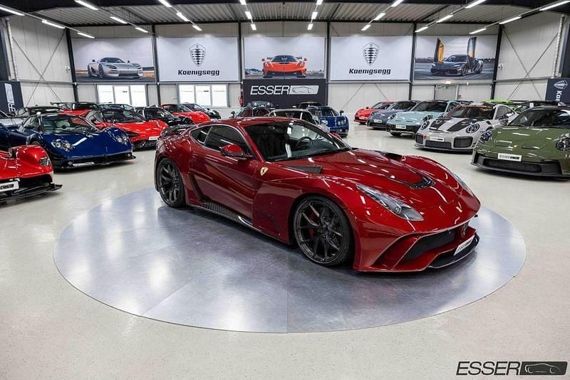 Rosso fiorano Gebraucht 2018 Ferrari F12 Coupé | 699.000 € - Bild 1/4
