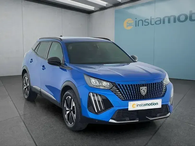 Gebraucht Peugeot 2008 Allure 131 PS (96 kW) 2024 Blau SUV