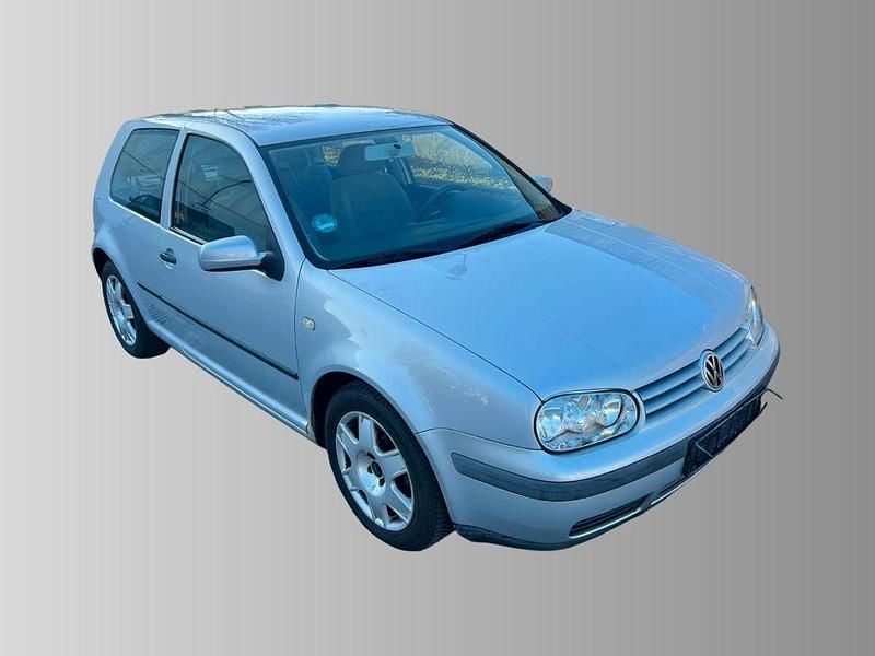 Silber Gebraucht 1999 VW Golf Limousine | 2.490 € (Fairer Preis) - Bild 1/4