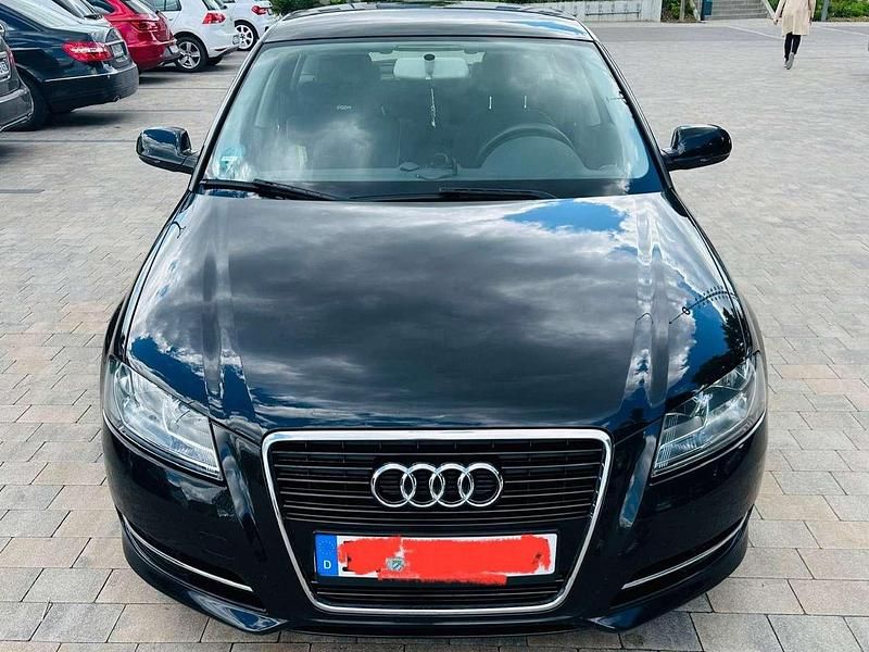 Schwarz Gebraucht 2013 Audi A3 Ambiente Limousine | 9.800 € (Superpreis) - Bild 1/4