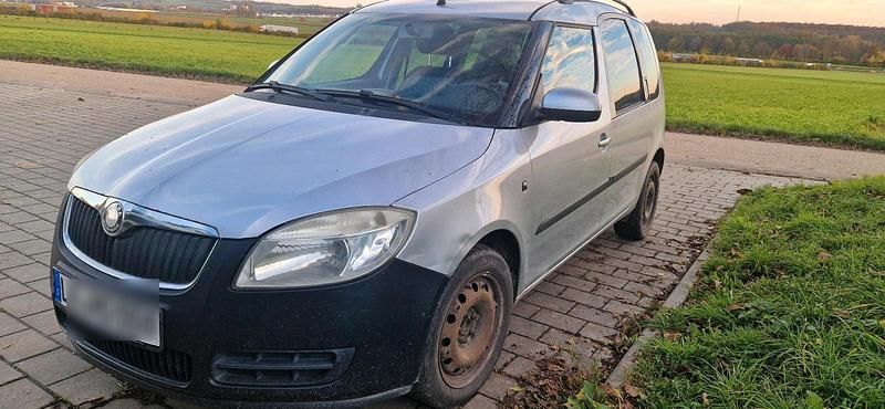 Silber Gebraucht 2008 Skoda Roomster Van / Kleinbus | 1.000 € - Bild 1/4