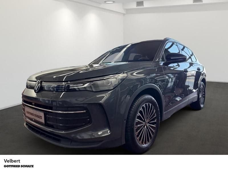 Grau Gebraucht 2025 VW Tiguan Goal SUV | 34.850 € (Guter Preis) - Bild 1/4