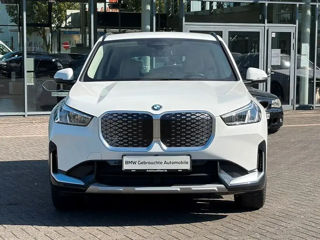 Gebraucht BMW iX1 xLine 150 kW (204 PS) 2025 Alpinweiss iii SUV