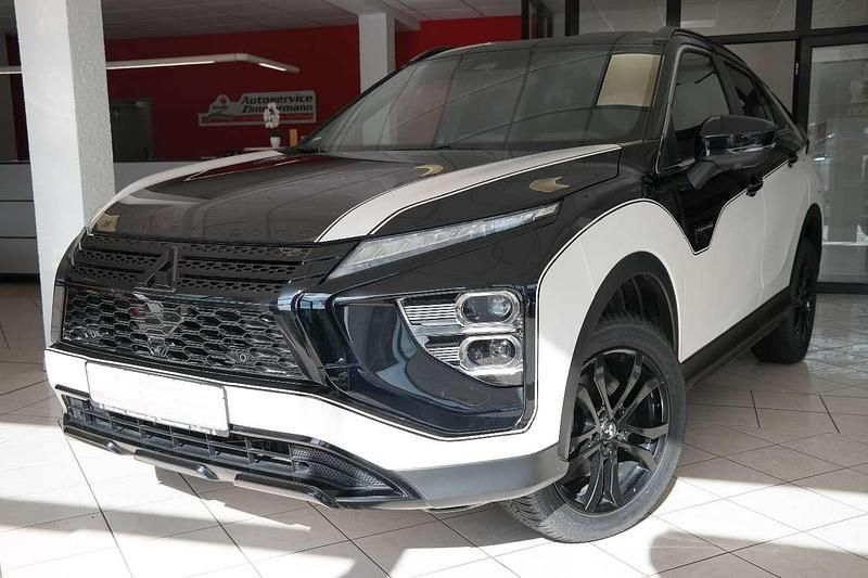 Pantherschwarz Gebraucht 2024 Mitsubishi Eclipse Cross Select SUV | 34.970 € - Bild 1/4