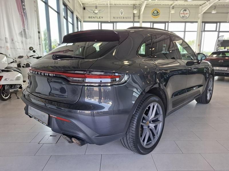 Gebraucht Porsche Macan Chrono 265 PS (194 kW) 2021 Grau SUV