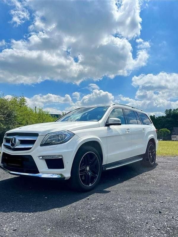 Weiß Gebraucht 2014 Mercedes GL350 SUV | 39.980 € - Bild 1/4