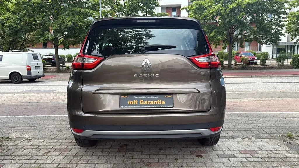 Gebraucht Renault Scénic III Experience 116 PS (85 kW) 2017 Braun Van / Kleinbus