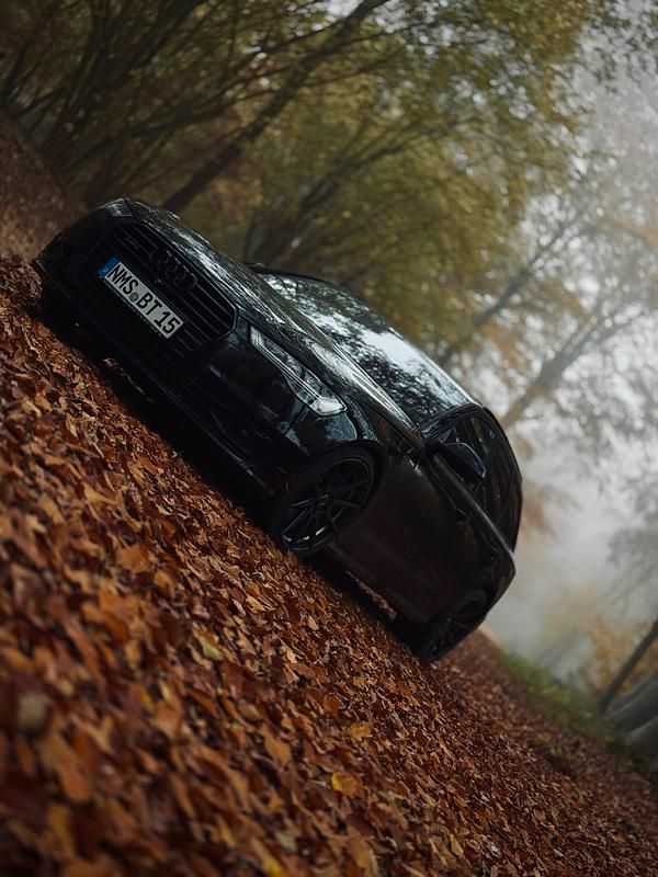 Schwarz Gebraucht 2015 Audi A6 Ambiente Kombi | 17.200 € (Guter Preis) - Bild 1/4