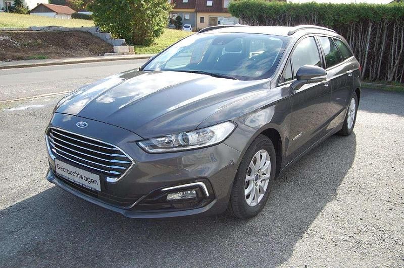 Magneticgrau (metallic) Gebraucht 2020 Ford Mondeo Trend Kombi | 17.690 € (Fairer Preis) - Bild 1/4
