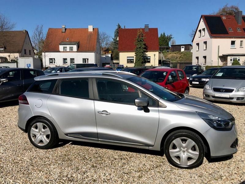 Gebraucht Renault Clio IV Dynamique 90 PS (66 kW) 2015 Grau Limousine
