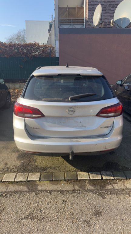Grau Gebraucht 2019 Opel Astra Dynamic Kombi | 7.800 € (Superpreis) - Bild 1/4