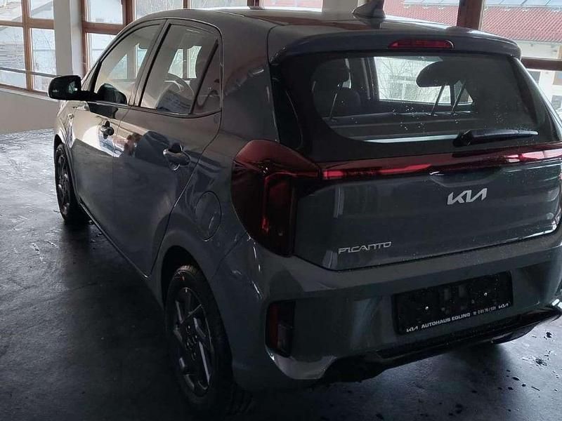 Neu Kia Picanto Vision 68 PS (50 kW) 2026 Adventure grün Kleinwagen