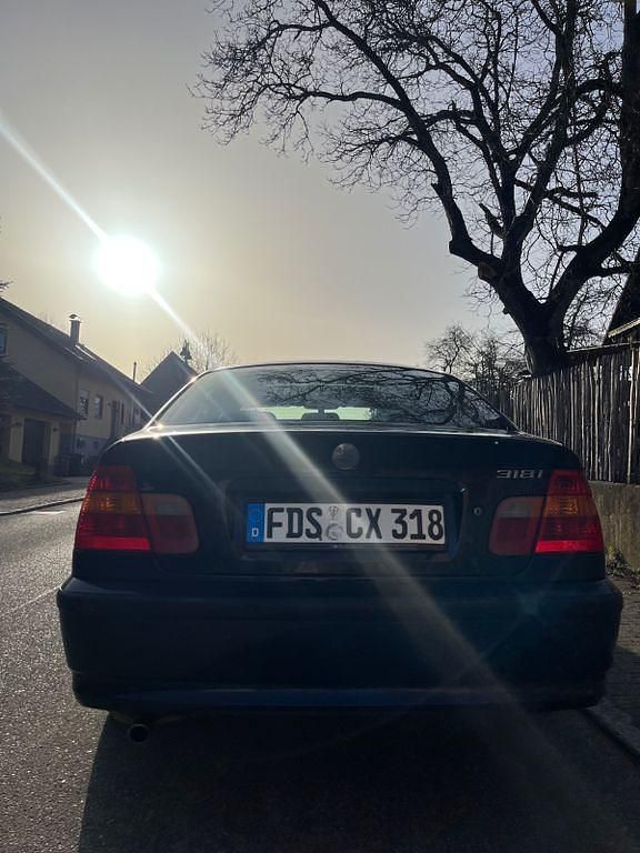 Gebraucht BMW 318 143 PS (105 kW) 2003 Blau Limousine